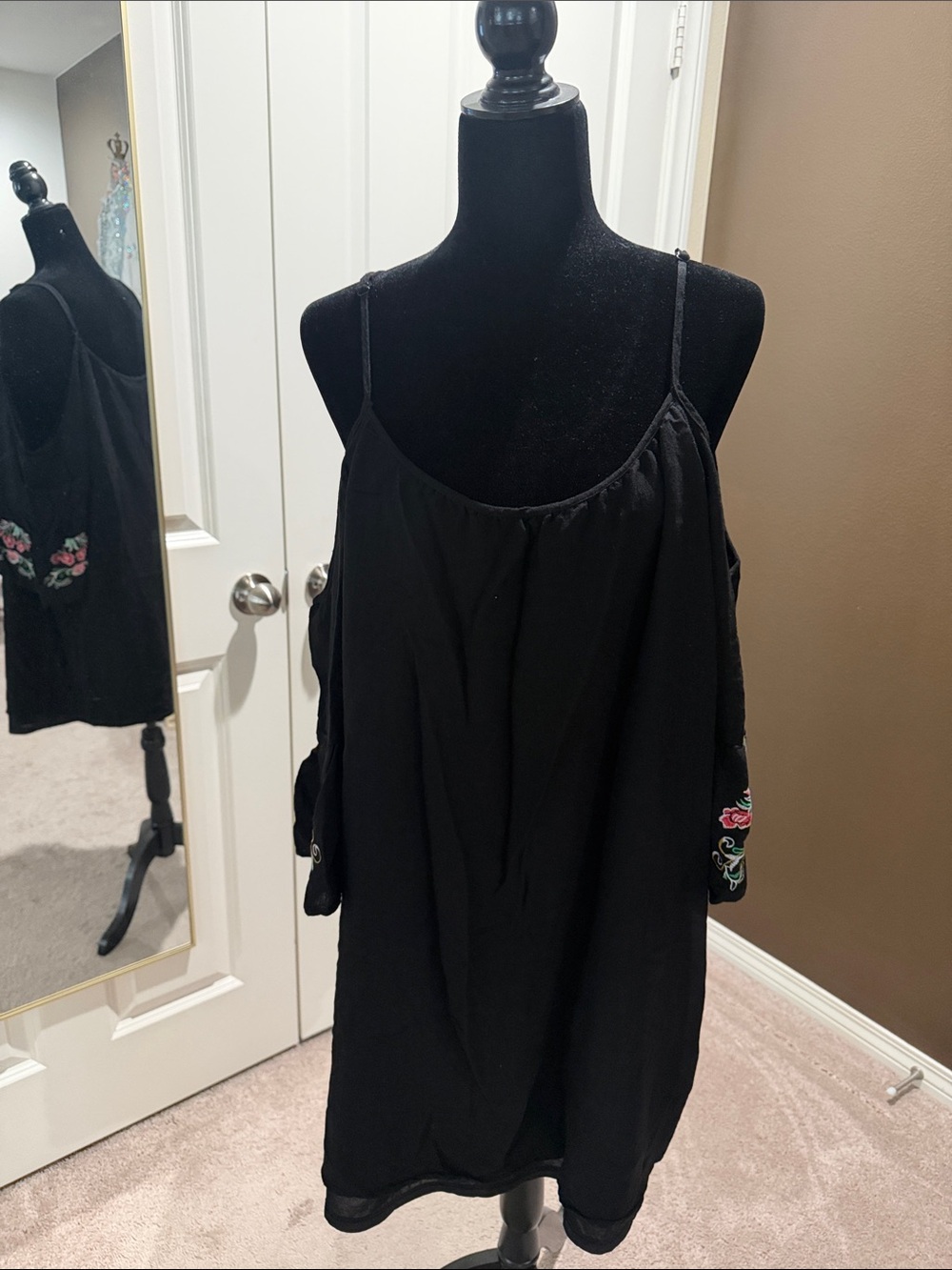 Black Cold-Shoulder Floral Embroidered Women’s Top